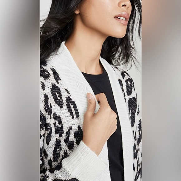 BB Dakota Womens Feline Myself Leopard Jacquard Cardigan - Picture 2 of 4